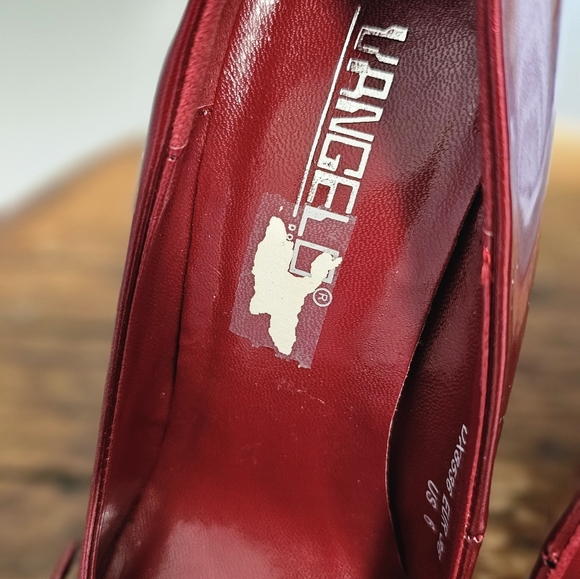 Vangelo wine red faux patent leather stiletto pumps, size 6. - Picture 7 of 7